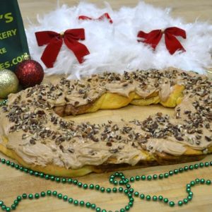 Medium Papa Noel King Cake - Randazzo’s Camellia City Bakery