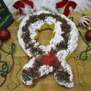 Medium Wreath King Cake - Randazzo’s Camellia City Bakery